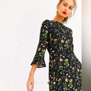 Oasis midi dress with frill sleeves in floral print, SIZE : UK 10